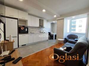 Izdaje se renoviran 3.0  stan - Zvezdara centar ID#8598