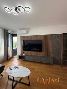 ULTRA LUKSUZAN DVOSOBAN STAN U RADNIČKOJ ULICI