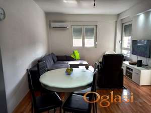 Lep dvoiposoban stan sa stvarima, Pantelej ID#7818