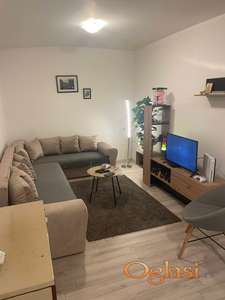 Stan u centru Zrenjanina