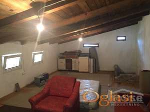 KUĆA - SREMSKA KAMENICA - LIVADE - 141m2 - 130000 evra