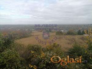 Prodaje se građevinsko zemljište na odličnoj lokaciji.