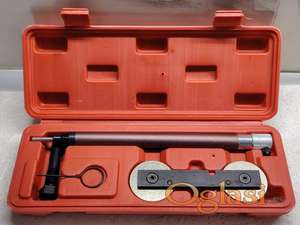 Alat za zupčenje VW, Audi, Skoda, Seat  Ključ za remenicu za Seat 1.8 Turbo, 1.8 V16, 1.8 Cupra R motorokhoz TDC merenje Audi 1.6 FSI, Skoda 1.6, VW 1.4 FSI, TSI, 1.6 FSI, benzinski motori  Za modele vozila:  Audi A3 Seat Cordoba, Ibiza, Leon, Toledo Skoda Fabia II, Octavia II, Roomster VW Eos, Golf, Jetta, Passat, Polo, Scirocco, Tiguan, Touran  Kod motora:  VW AXU, BKG, BLN, BAG, BLF, BLP, BTS 1,4 FSI (AXU, BKG, BLN) 1,4TFSI (BLG, BMY, BWK, CAVA, CAVB, CAVC, CAVD, CAVF, CAXA, CAXC, CDGA) 1,6FSI (BAG, BLF, BLP, BTS)  Ukoliko zelite da porucite Posaljite poruku  1 Ime i prezime 2 Ulica i broj 3 Mesto i postanski broj 4 Broj telefona za kontakt