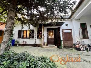 PETROVARADIN - PETROVARADIN - 71.00 m2