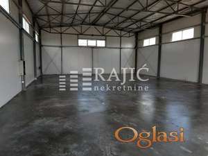 Hala-poslovni prostor,Krnjača,330m2,30 ari placa #2877