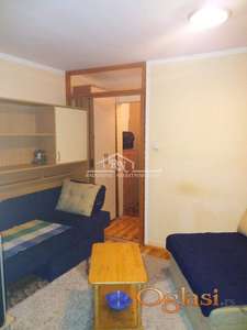 Julino brdo, Zmajevačka, 26m2, veranda ID#1653