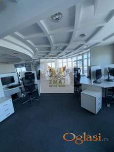 FENOMENALAN POSLOVNI PROSTOR NA ATRAKTIVNOJ LOKACIJI + 3 PARKING MESTA - BULEVAR OSLOBODJENJA!