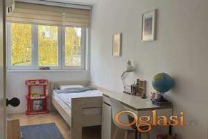 Renoviran 2,5 stan, Gospodara Vučića 60m2, parking