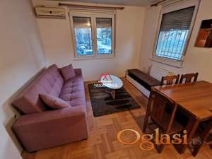 Jednoiposoban stan - 34m2 - Adamovićevo naselje