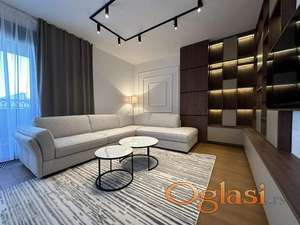 Luksuzni penthouse odmah useljiv sa parking mestom ID#2585