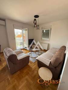 Trosoban stan 54 m², Altina, Zemun, Beograd