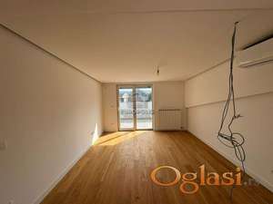 Lux, novogradnja, sa garažom ID#8724