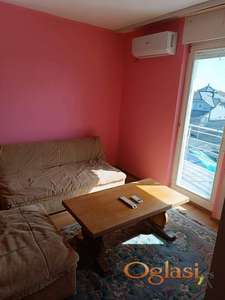 NAMEŠTEN DVOSOBAN STAN,&nbsp; PET FRIENDLY, NA NOVOSADSKOM PUTU KOD LIDLA