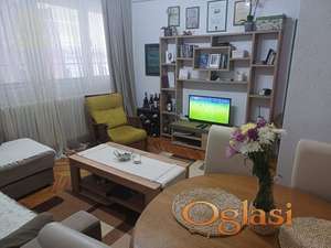 Prodaja dvosobnog stana u Erdogliji - odlična lokacija, terasa duz celog stana