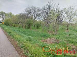 **GRAĐEVINSKI PLAC U SRBOBRANU – 834 M², ODLIČNA PRILIKA ZA GRADNJU**