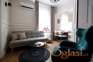DeLux Salonski jednoiposoban stan - 50m2 - Centar