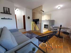 Izdaje se jednoiposoban stan na Grbavici