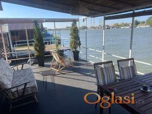 Na prodaju splav na Adi Ciganliji