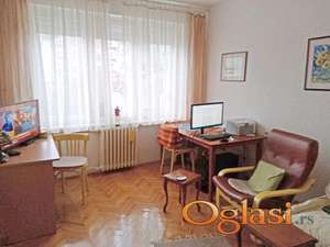 TAKOVSKA-JEDNOSOBAN,NAMEŠTEN STAN OD 05.NOVEMBRA
