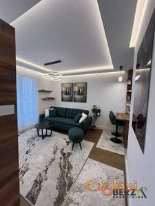 PRELEP LUX JEDNOIPOSOBAN STAN SA PARKING MESTOM - CENTAR