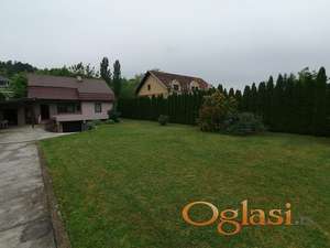 Izdaje se nameštena kuća+apartman 212m2, dvorište, garaža,gas grejanje - Paragovo