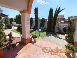 KUĆA 232m2 Somborska Rampa