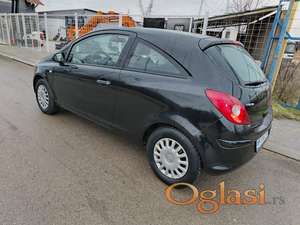 Opel Corsa D, 3v, Z20R, Gepek vrata, zad. levi nosač branika, svetla za tablice