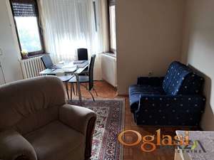 NAMEŠTEN JEDNOSOBAN STAN NA SATELITU