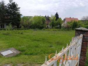 Plac na odličnoj lokaciji blizu Avale i Jezera Trešnja