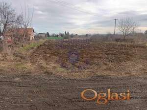 524396-Odličan plac, građevinsko zemljište