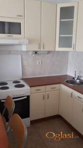 Centar,namešten jednosoban stan-Laze Kostić 350e