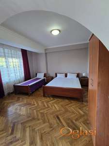 NOVI SAD,CARA DUSANA,JEDNOSOBAN NAMESTN,U STAMBENOJ ZGRADI SA TROSKOVIMA 350 E