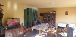 Odlična kuća na vrlo atraktivnoj lokaciji