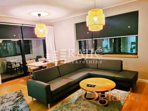 Novi beograd(A blok)85 m2,3.0+garažno mesto #4430