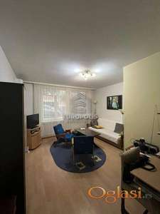 TC Zira, 3.0, izlaz na dvorište i parking ID#9288