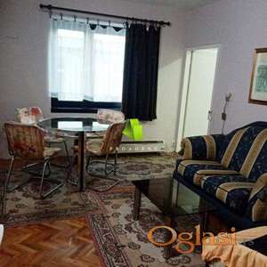 Lep četvorosoban stan u centru ID#7419