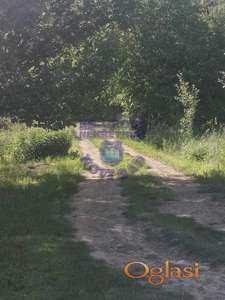 Odlican plac na Cardaku u sr.kamenici