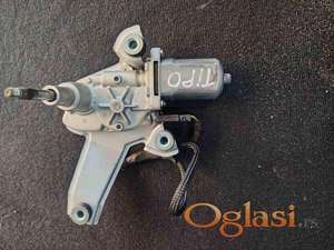 Fiat Tipo od 2016 motor zadnjeg brisaca Originalni delovi  Moguca ugradnja delova  Alfa Romeo 147-156-166-159-GT-MiTo-Giulietta Fiat bravo 2 - croma -grande punto -multipla 2 -punto 3 -stilo-idea Freemont Panda 3 500L 500 500x Lancia ypsilon-delta-musa-lybra Volkswagen Golf 6  Audi a3 2012-2020 Volkswagen Passat B7  Ukoliko zelite da porucite Posaljite poruku preko sms poruke ili pozovite na telefon 0616115961