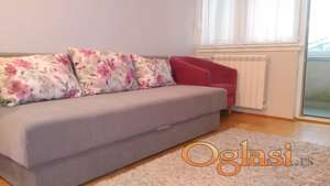 Novi Sad, Rotkvarija, Kisačka, prostrana garsonjera, 32m2