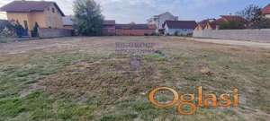 Plac 1751m2 Veternička rampa