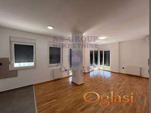 Trosoban stan na Sajmu, 68m2