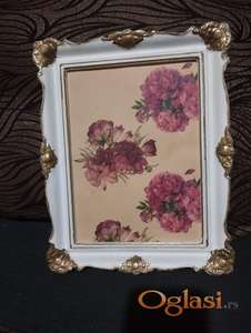 Cveće u retro ramu