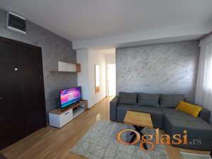 Vlasnik izdaje jednoiposoban stan na Adicama