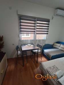 Izdaje se stan u blizini klinike Nuromedika