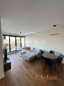 Sunnyville, 2.0 namešten, parking ID#5028