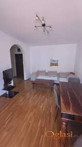 Dvosoban stan 47 m², Centar, Novi Sad, 4/5 sprat