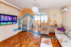 Porodična kuća u Mokranjčevoj sa četiri stambene jedinice, 350m2