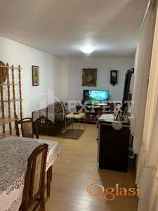 Izdaje se duplex na Paliluli!