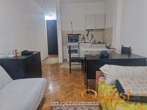 Garsonjera na Detelinari ! Hadži Ruvimova