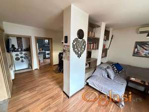 Kuća Ripanj  Centar - sredjena - plac 5 ari ID#5449